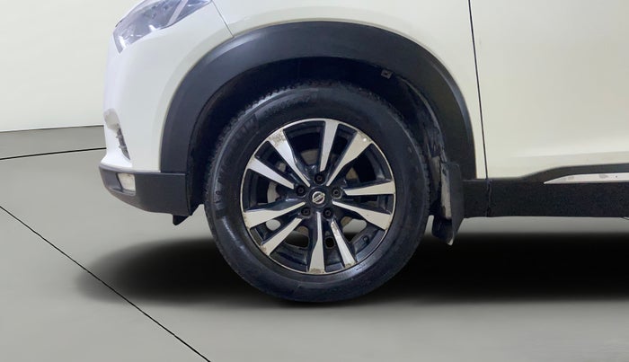 2019 Nissan Kicks XV PREMIUM (O) DIESEL, Diesel, Manual, 1,39,290 km, Left Front Wheel
