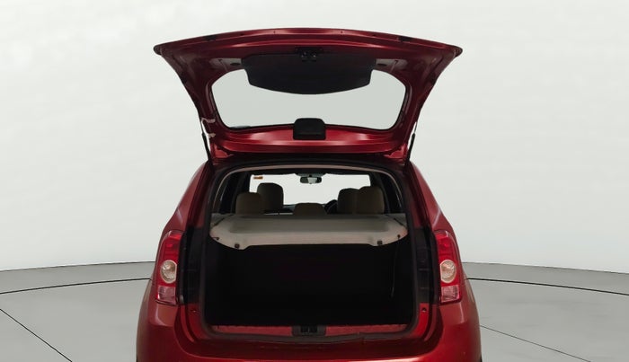 2014 Renault Duster 85 PS RXL DIESEL, Diesel, Manual, 34,342 km, Boot Door Open