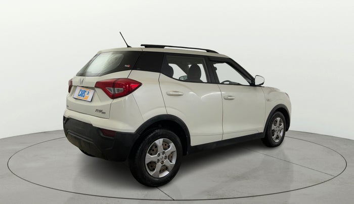 2022 Mahindra XUV300 W6 1.2 PETROL AMT, Petrol, Automatic, 89,973 km, Right Back Diagonal
