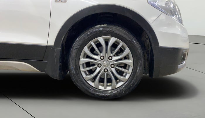 2017 Maruti S Cross ZETA 1.3, Diesel, Manual, 83,875 km, Right Front Wheel