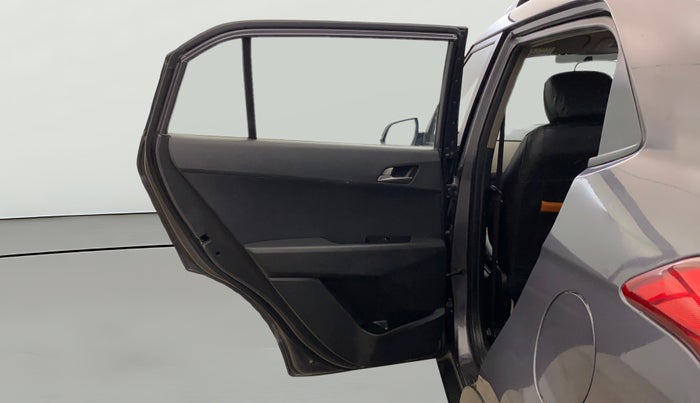 2017 Hyundai Creta SX PLUS AT 1.6 PETROL, Petrol, Automatic, 74,242 km, LHS Rear Door
