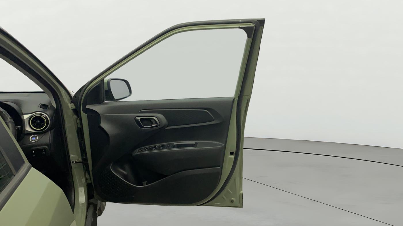 2023 Hyundai EXTER SX (O) CONNECT, Petrol, Manual, 28,030 km, RHS Front Door