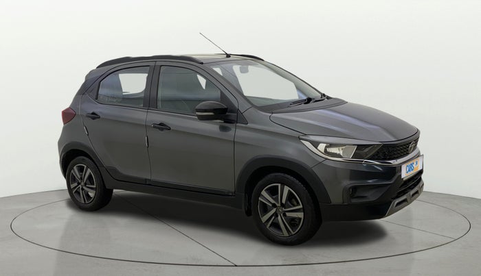 2022 Tata TIAGO NRG XZ AMT, Petrol, Automatic, 36,334 km, Right Front Diagonal