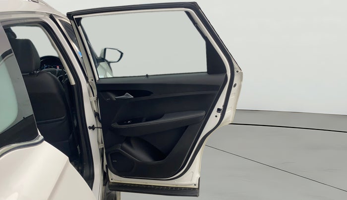 2020 MG HECTOR SHARP 1.5 DCT PETROL, Petrol, Automatic, 78,178 km, RHS Rear Door