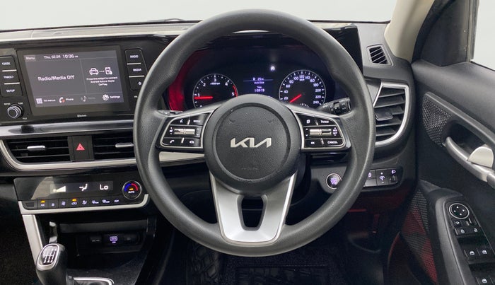 2023 KIA SELTOS HTK PLUS 1.5 DIESEL IMT, Diesel, Manual, 1,17,162 km, Steering Wheel Close Up
