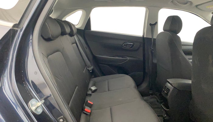 2023 Hyundai NEW I20 SPORTZ 1.2 IVT, Petrol, Automatic, 6,536 km, Right Side Rear Door Cabin