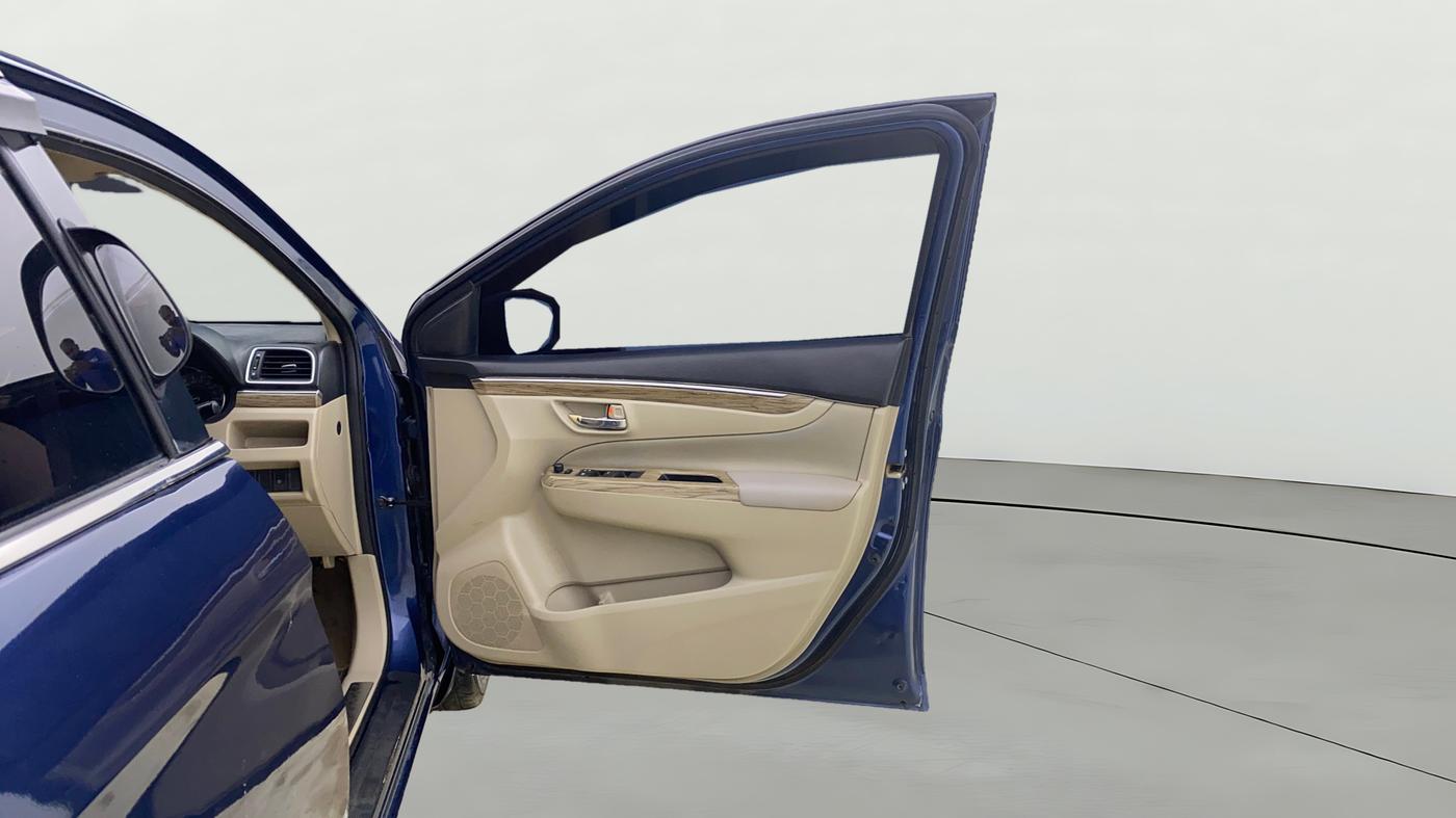 2019 Maruti Ciaz ALPHA DIESEL 1.5, Diesel, Manual, 1,46,138 km, RHS Front Door