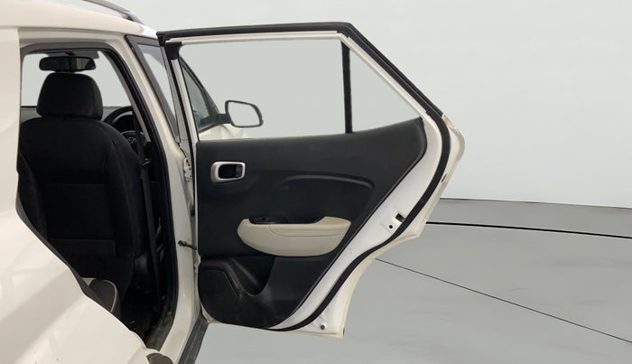 2023 Hyundai VENUE SX (O) 1.5 CRDI, Diesel, Manual, 81,168 km, RHS Rear Door