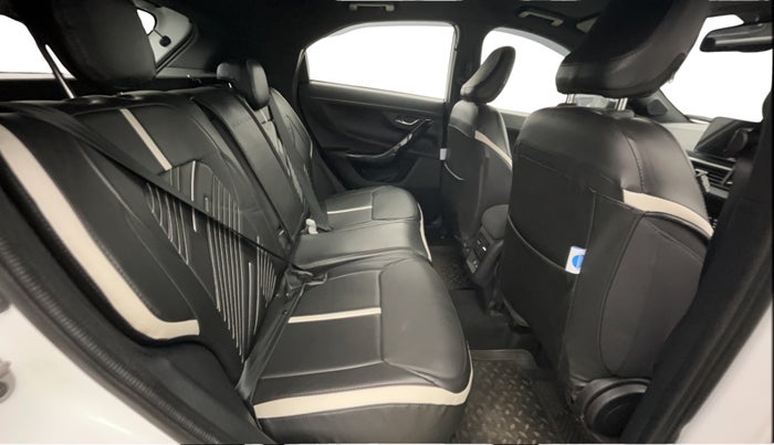 2023 Tata NEXON FEARLESS DUAL TONE 1.2 PETROL, Petrol, Manual, 5,562 km, Right Side Rear Door Cabin