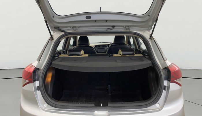 2016 Hyundai Elite i20 ASTA 1.2 (O), Petrol, Manual, 72,807 km, Boot Open Zoomed View