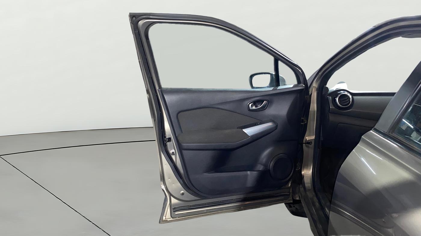 2019 Nissan Kicks XV 1.5, Petrol, Manual, 33,802 km, LHS Front Door