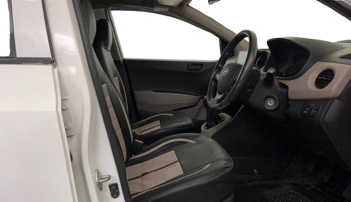 2022 Hyundai XCENT PRIME 	T+ CNG, CNG, Manual, 44,227 km, Right Side Front Door Cabin