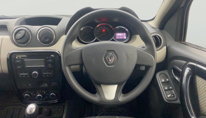 2015 Renault Duster 110 PS RXL DIESEL, Diesel, Manual, 1,08,400 km, Steering Wheel Close Up