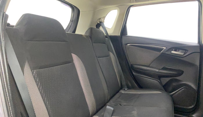 2017 Honda WR-V 1.5L I-DTEC VX MT, Diesel, Manual, 1,39,018 km, Right Side Rear Door Cabin