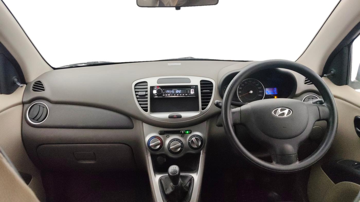 2016 Hyundai i10 MAGNA 1.1, Petrol, Manual, 40,732 km, Dashboard