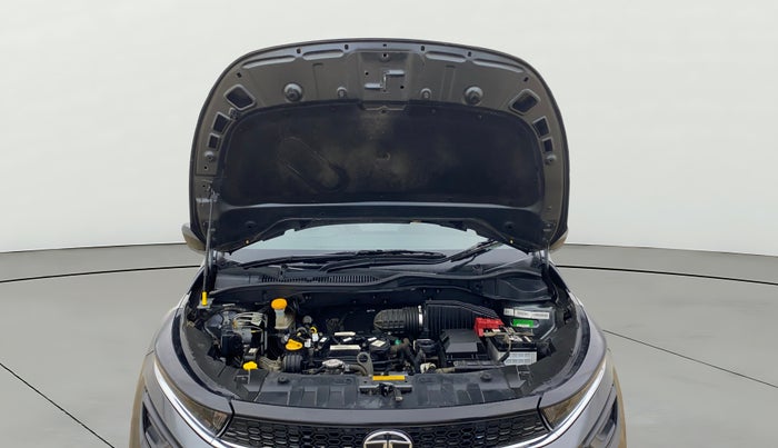 2021 Tata ALTROZ XE PETROL, Petrol, Manual, 40,192 km, Open Bonet