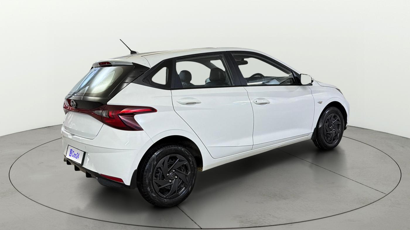 2022 Hyundai NEW I20 MAGNA 1.2 MT, Petrol, Manual, 34,046 km, Right Back Diagonal