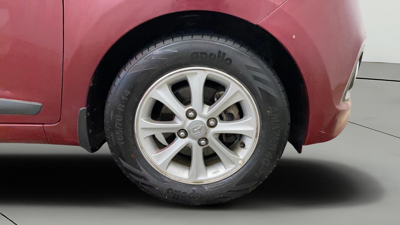 2014 Hyundai Grand i10 ASTA 1.2 KAPPA VTVT, Petrol, Manual, 72,675 km, Right Front Wheel