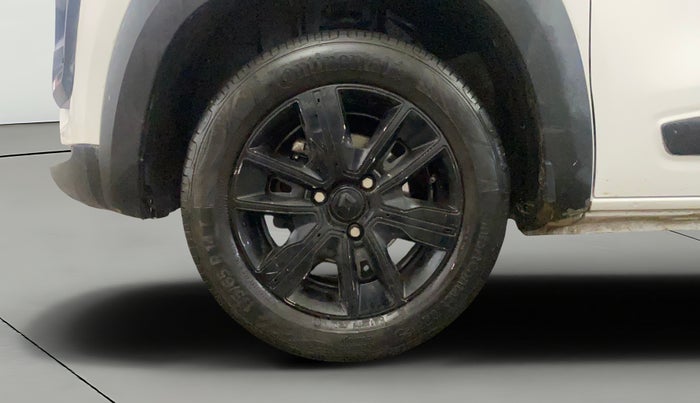 2022 Renault Kwid CLIMBER 1.0 AMT Dual Tone , Petrol, Automatic, 60,839 km, Left Front Wheel