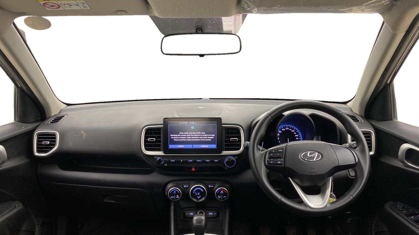 2021 Hyundai VENUE S+ 1.2, Petrol, Manual, 23,851 km, Dashboard