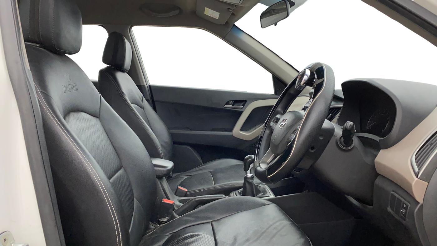 2015 Hyundai Creta  SX 1.6 Petrol , Petrol, Manual, 1,16,376 km, Right Side Front Door Cabin