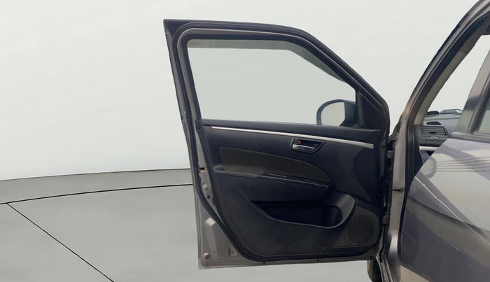 2014 Maruti Swift VDI, Diesel, Manual, 84,501 km, LHS Front Door