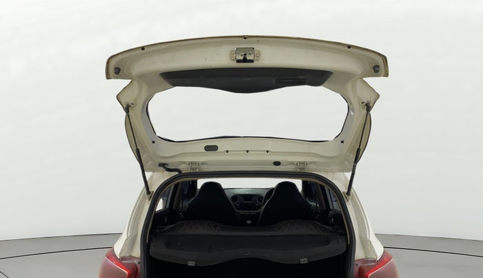 2014 Hyundai Grand i10 SPORTZ 1.2 KAPPA VTVT, Petrol, Manual, 70,673 km, Boot Door Open