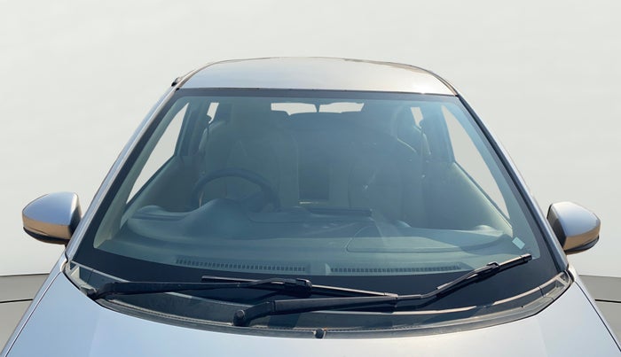 2015 Honda Brio S MT, CNG, Manual, 1,32,809 km, Front Windshield