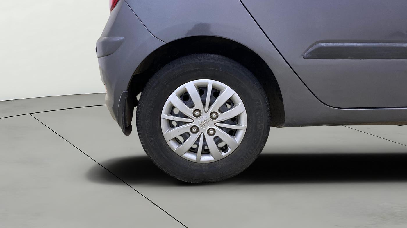 2014 Hyundai i10 SPORTZ 1.1, Petrol, Manual, 87,440 km, Right Rear Wheel