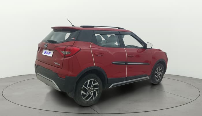 2022 Mahindra XUV300 W8 (O) 1.2 PETROL AMT, Petrol, Automatic, 12,444 km, Right Back Diagonal