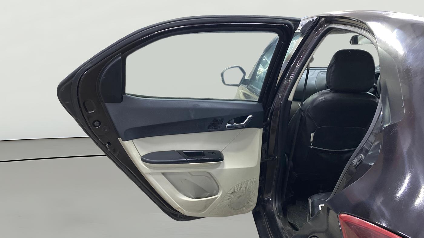 2022 Tata Tiago XZ PLUS CNG, CNG, Manual, 1,14,967 km, LHS Rear Door