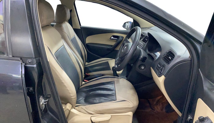 2017 Volkswagen Ameo COMFORTLINE 1.2L, CNG, Manual, 58,679 km, Right Side Front Door Cabin