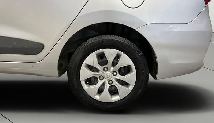 2017 Hyundai Xcent E, Petrol, Manual, 94,858 km, Left Rear Wheel