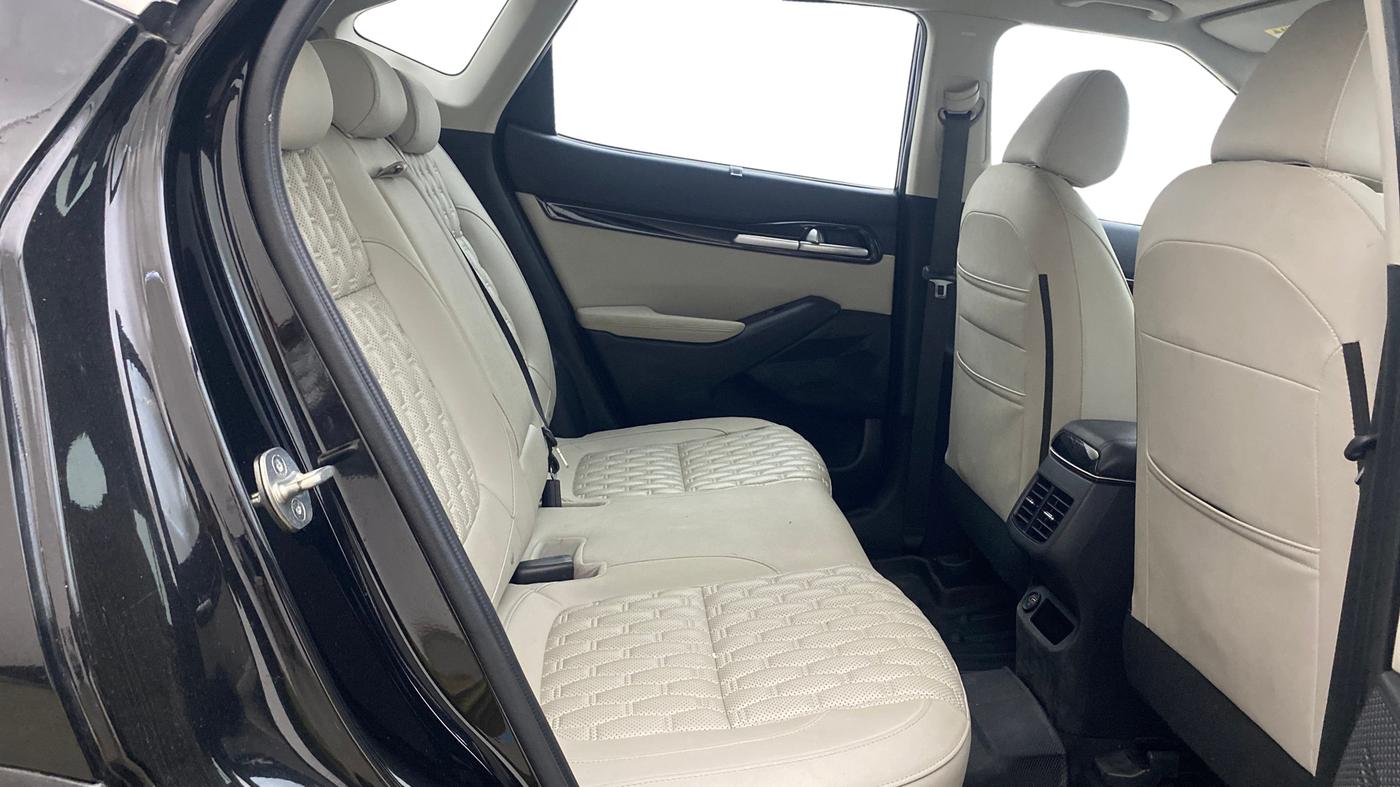 2023 KIA SELTOS HTX IVT, Petrol, Automatic, 21,553 km, Right Side Rear Door Cabin