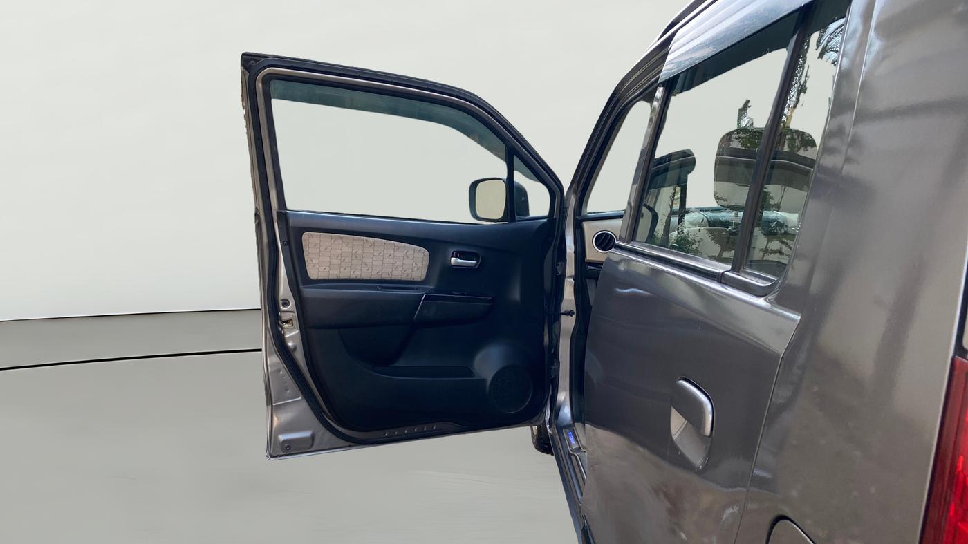 2017 Maruti Wagon R 1.0 VXI, Petrol, Manual, 22,794 km, LHS Front Door