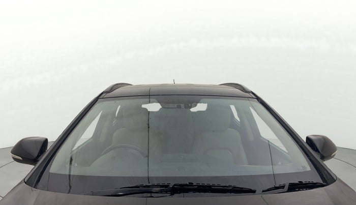 2014 Hyundai Santa Fe 4 WD AT, Diesel, Automatic, 88,620 km, Front Windshield