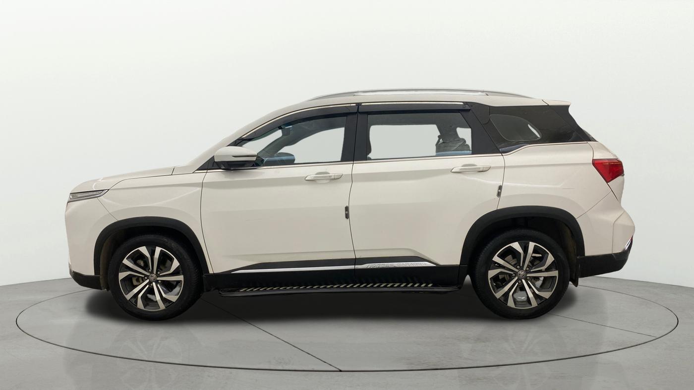 2024 MG HECTOR PLUS SHARP PRO 2.0 TURBO DIESEL 7 STR, Diesel, Manual, 25,742 km, Left Side