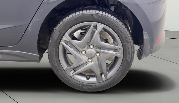 2022 Hyundai NEW I20 Sportz 1.2 IVT, Petrol, Automatic, 89,839 km, Left Rear Wheel