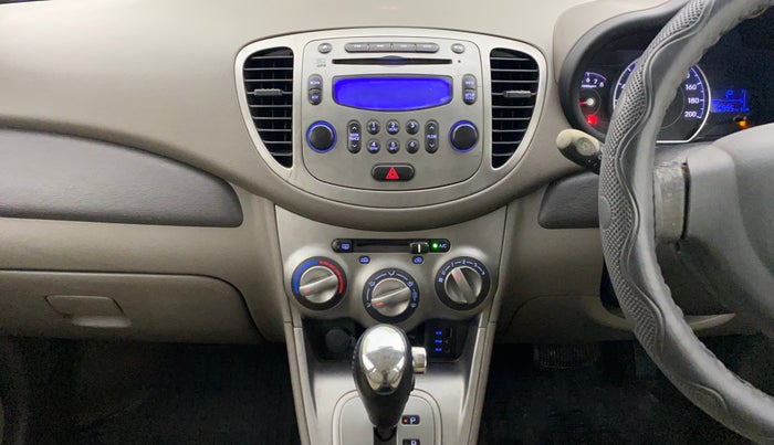 2013 Hyundai i10 SPORTZ 1.2 AT, CNG, Automatic, 60,870 km, Air Conditioner