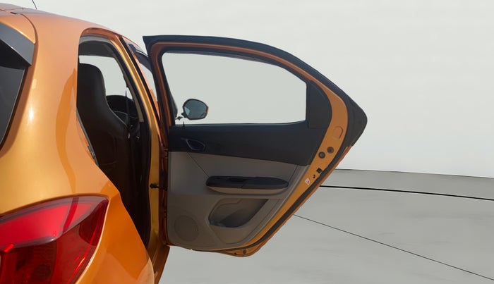 2018 Tata Tiago XT PETROL, Petrol, Manual, 66,413 km, RHS Rear Door