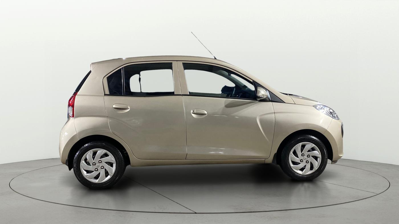 2020 Hyundai NEW SANTRO SPORTZ MT, Petrol, Manual, 45,201 km, Right Side View