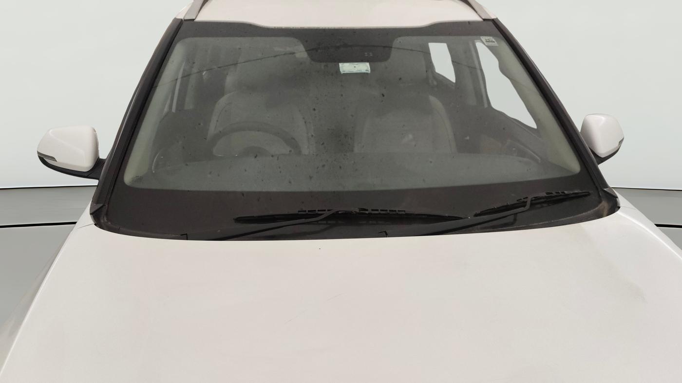 2022 KIA CARENS LUXURY PLUS 1.5 DIESEL AT 7 STR, Diesel, Automatic, 1,07,572 km, Front Windshield