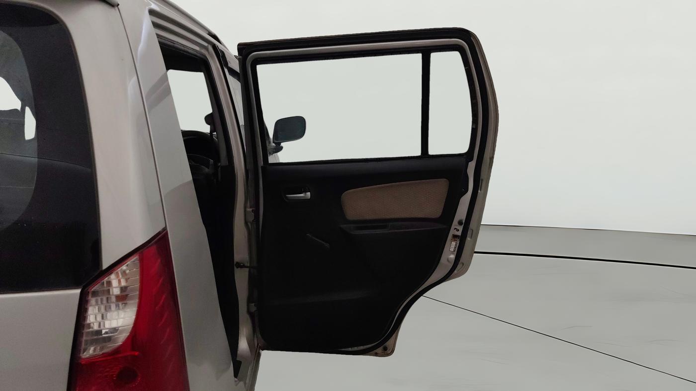 2018 Maruti Wagon R 1.0 LXI CNG, CNG, Manual, 1,01,604 km, RHS Rear Door