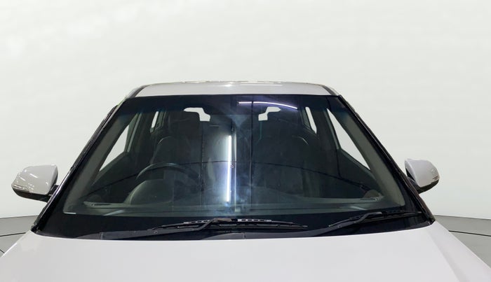 2017 Hyundai Creta SX (O) 1.6 DIESEL, Diesel, Manual, 90,413 km, Front Windshield