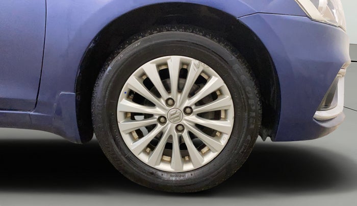 2018 Maruti Ciaz DELTA AT 1.5 SHVS PETROL, Petrol, Automatic, 70,570 km, Right Front Wheel