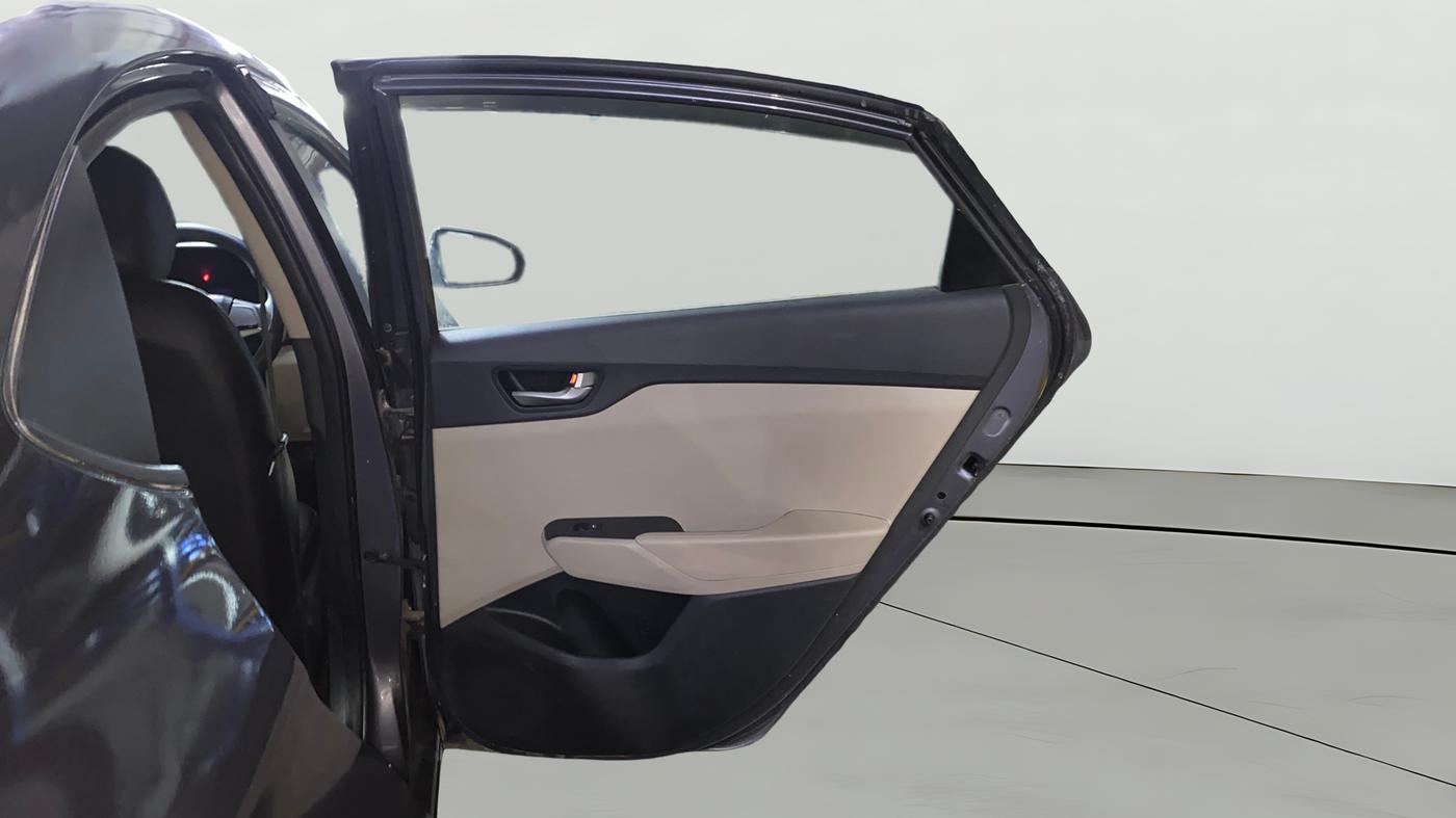 2019 Hyundai Verna 1.4 E PETROL, Petrol, Manual, 49,905 km, RHS Rear Door