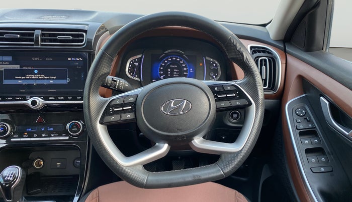 2021 Hyundai ALCAZAR PRESTIGE 2.0 MT 6STR, Petrol, Manual, 78,971 km, Steering Wheel Close Up