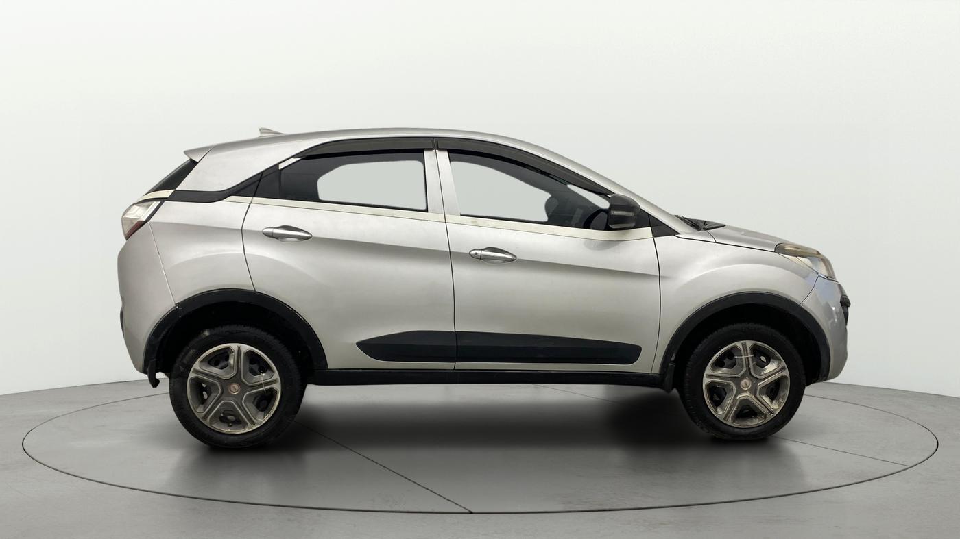2018 Tata NEXON XE PETROL, Petrol, Manual, 55,585 km, Right Side View