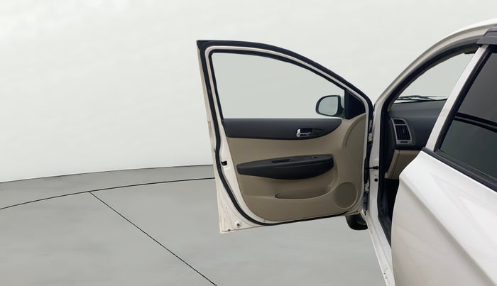 2012 Hyundai i20 ASTA 1.2, Petrol, Manual, 1,01,417 km, LHS Front Door