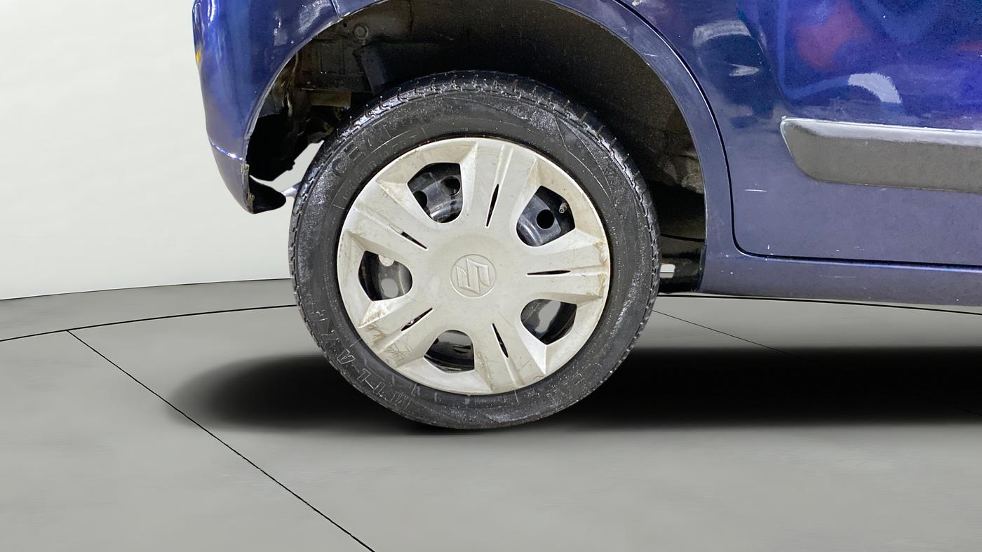 2018 Maruti Wagon R 1.0 VXI, Petrol, Manual, 31,438 km, Right Rear Wheel